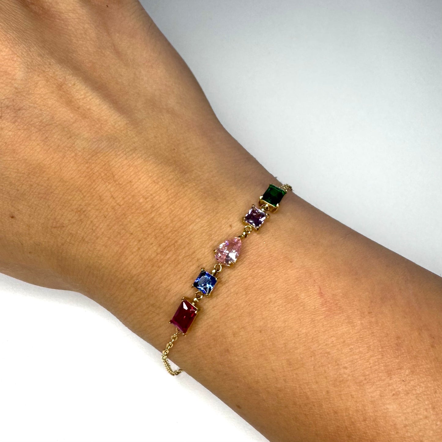 Bracelet color